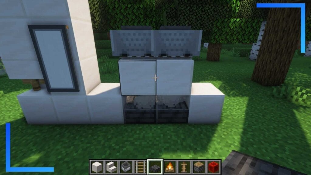 Screenshot showing the minecarts suspended above the campires.