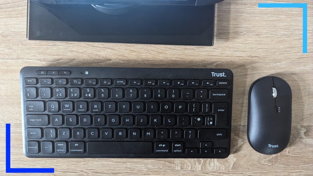 Above-photo of the Trust keybaord and mouse in black.